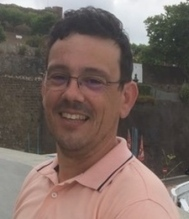 João Fontiela, investigador do ICT/ Universidade de Évora fez parte da equipa que se deslocou à ilha de São Jorge para instalar 15 estações sísmicas. Confira as notícias